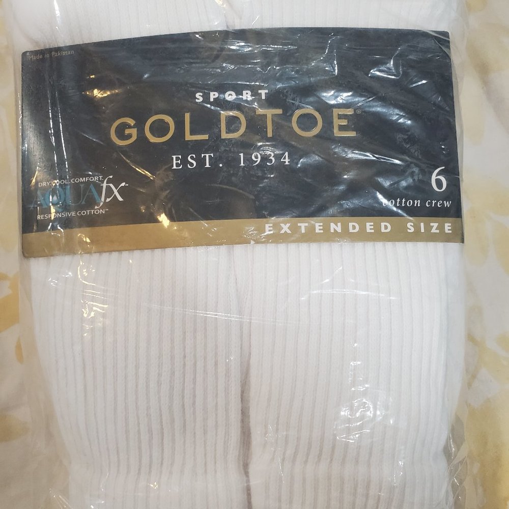 White, Mens gold-toe socks